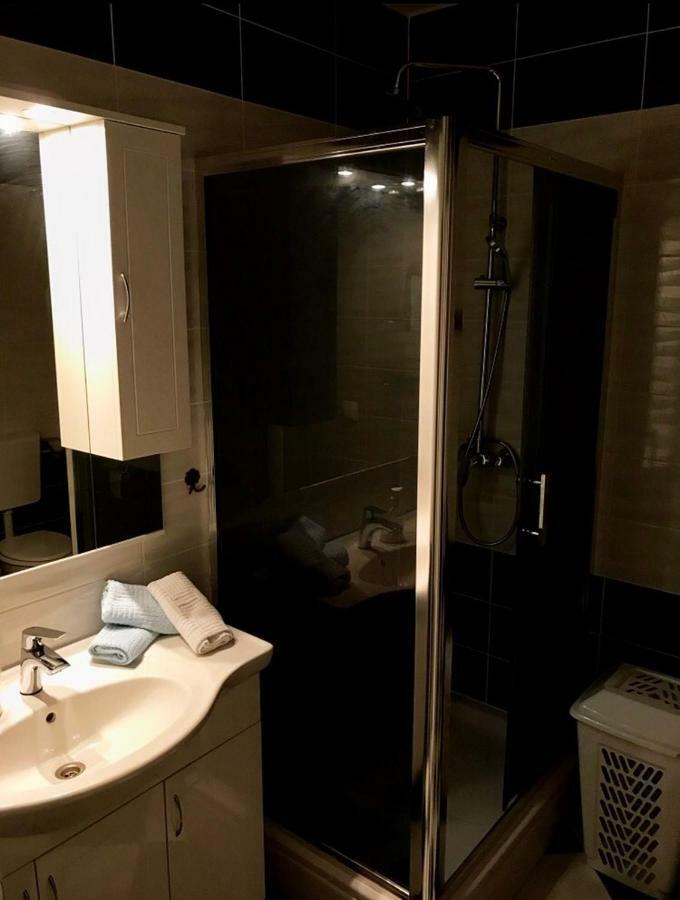 Mundial Apartments نجيفيش المظهر الخارجي الصورة